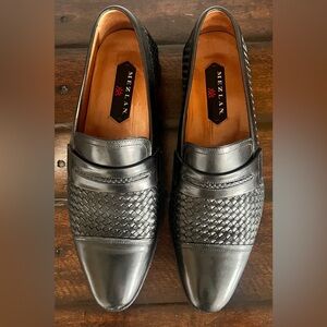 Mezlan Moya Embossed Woven Calfskin Loafers Black Size 10